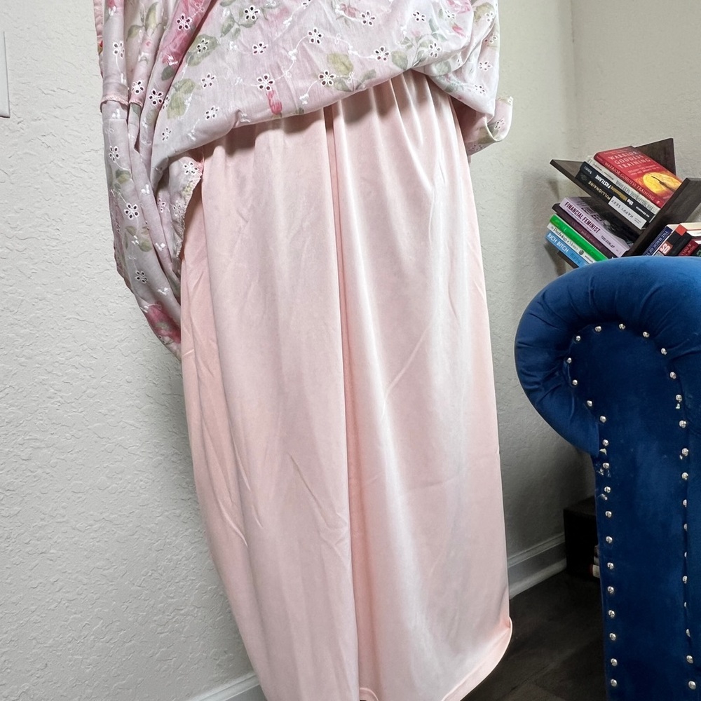 Floral Pink Vintage-Style Sundress - Picture 12 of 12